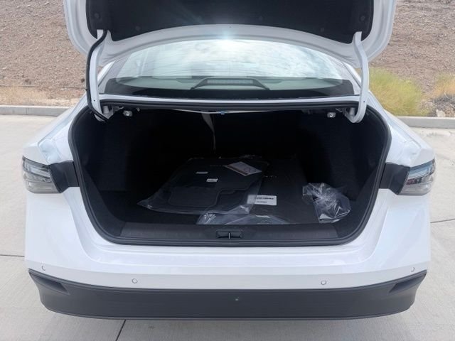 New 2026 Aspen White TriCoat Nissan SL image 32
