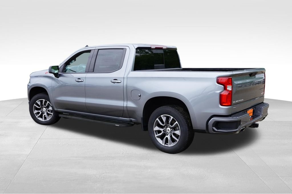 Certified Used 2019 Satin Steel Metallic Chevrolet RST image 8
