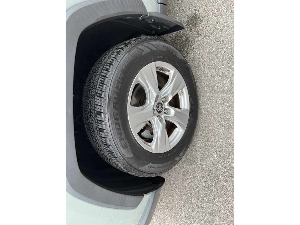 Used 2021 Lunar Rock Toyota XLE image 5