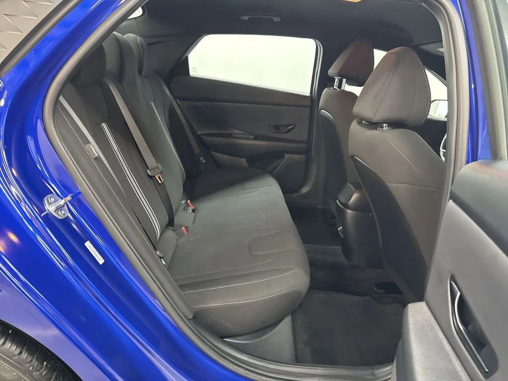 Used 2025 Intense Blue Hyundai SEL Sport image 16