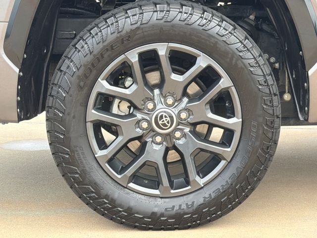 Used 2023 Gray Toyota Platinum image 9