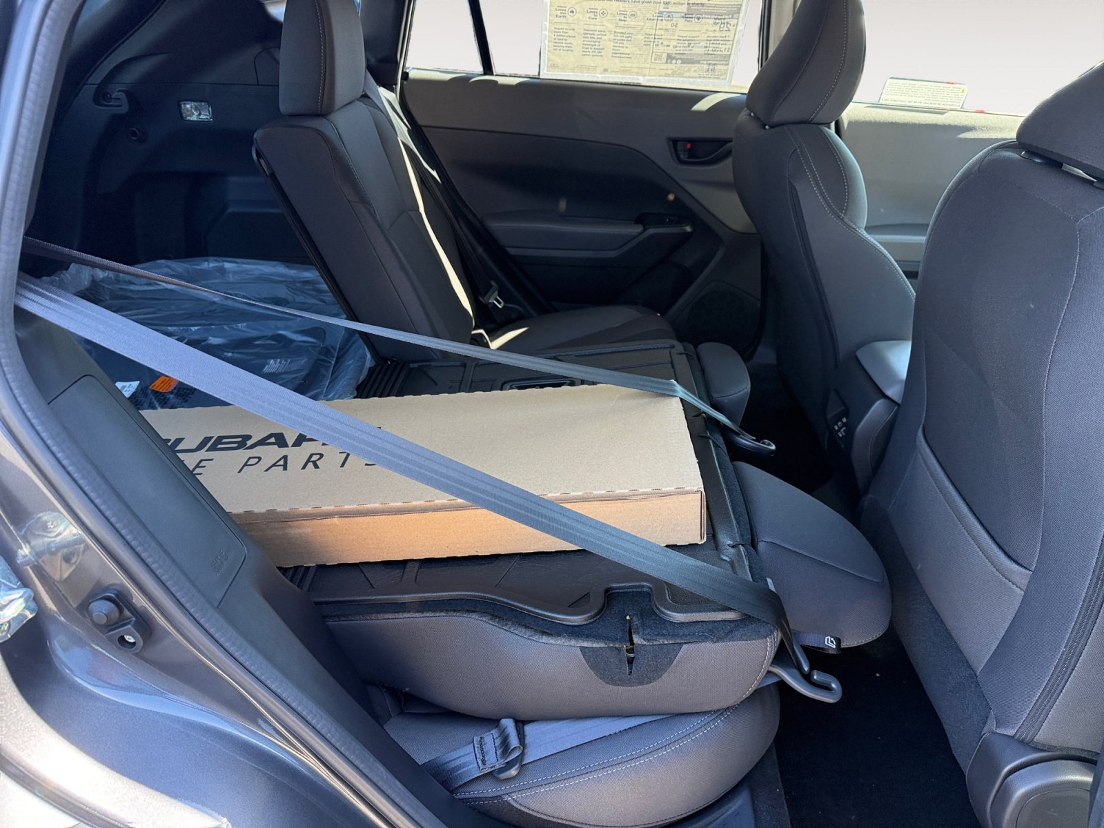New 2026 MAGNETITE GRAY PEARL Subaru Premium image 18