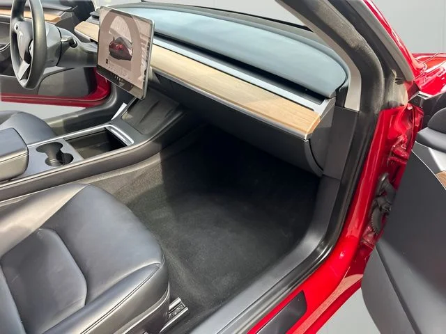 Used 2022 Red Tesla Performance image 29