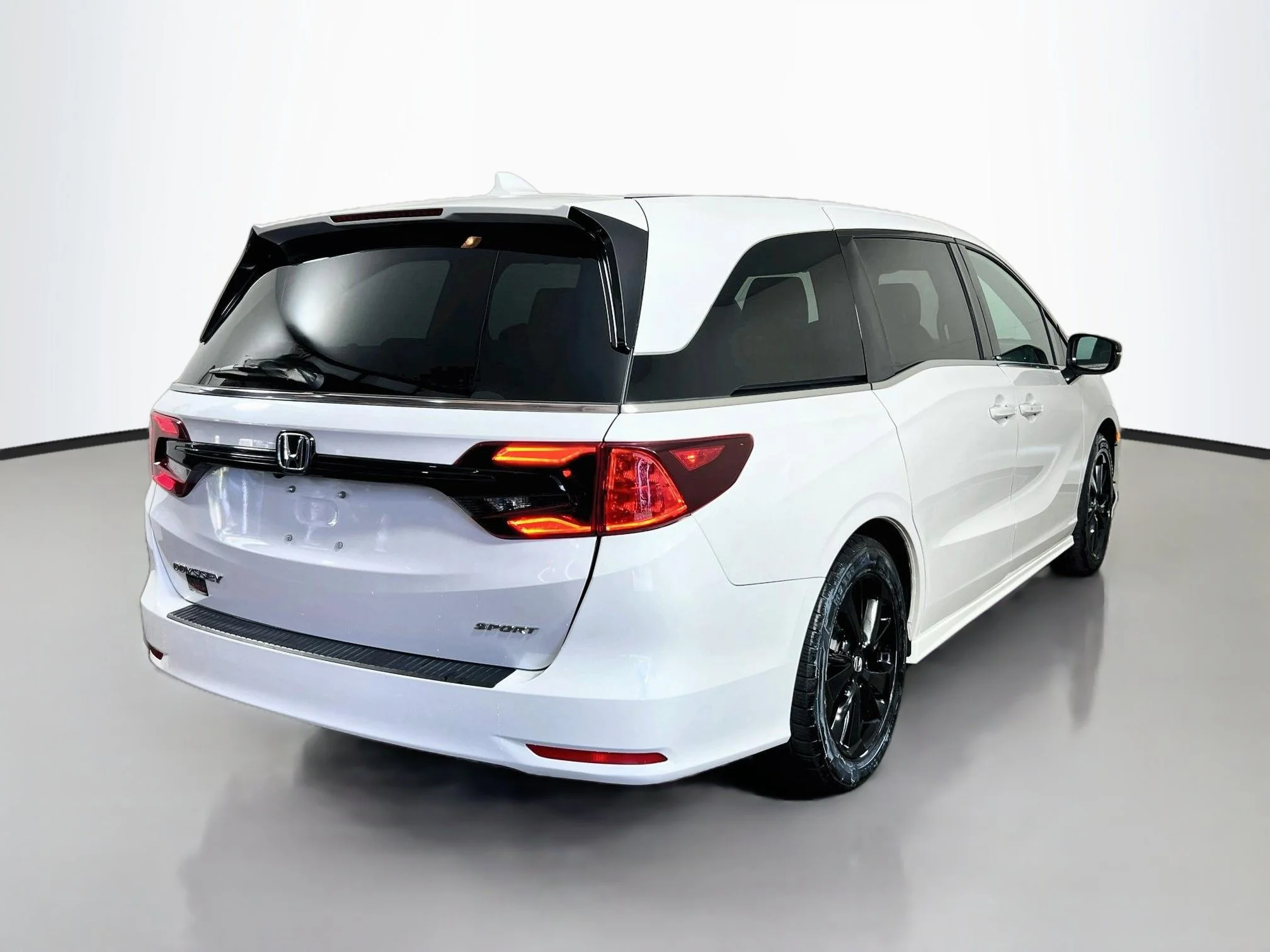 2024 Honda Odyssey SPORT - Photo 39