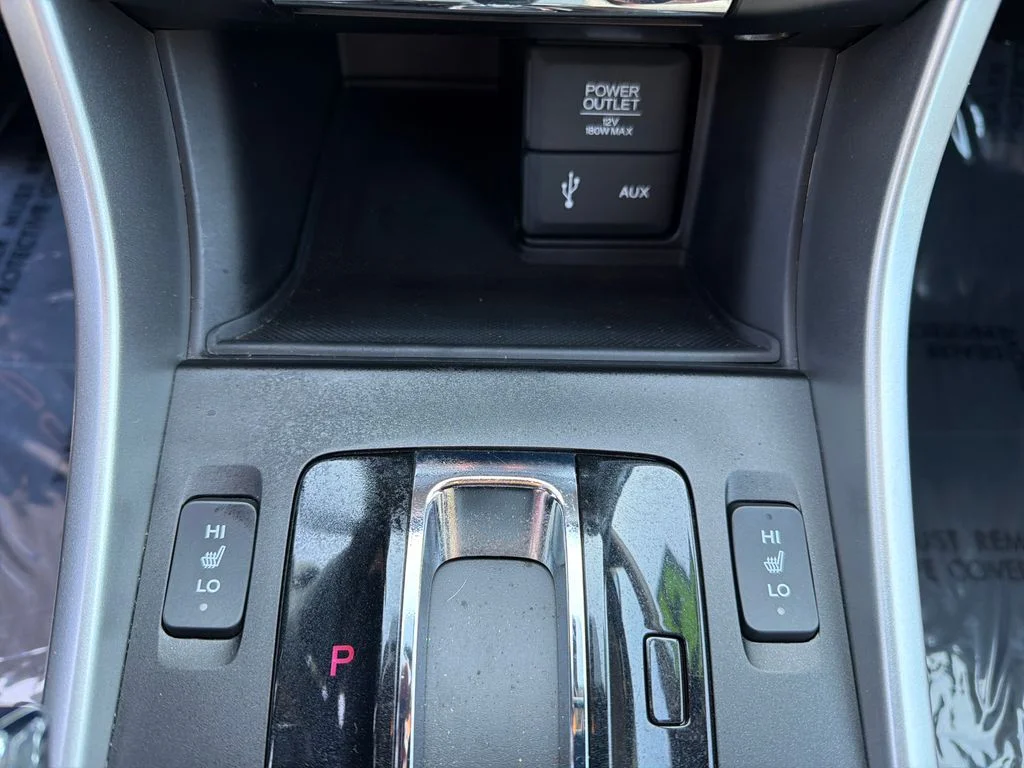 Used 2015 Beige Honda EX-L image 30