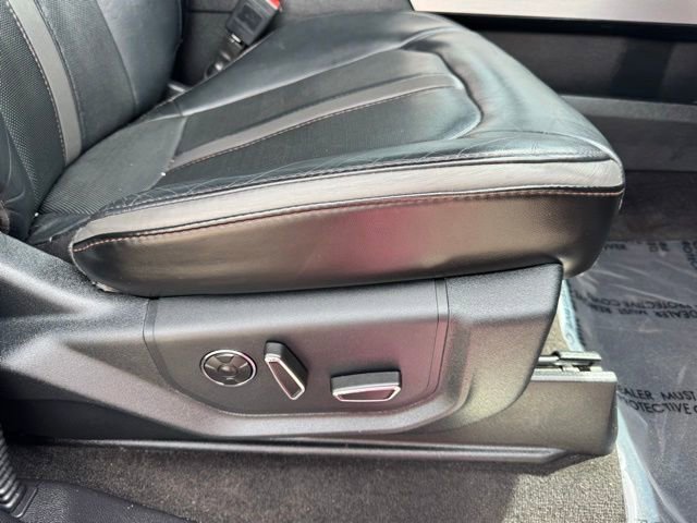 Used 2020 Silver Ford Platinum image 23
