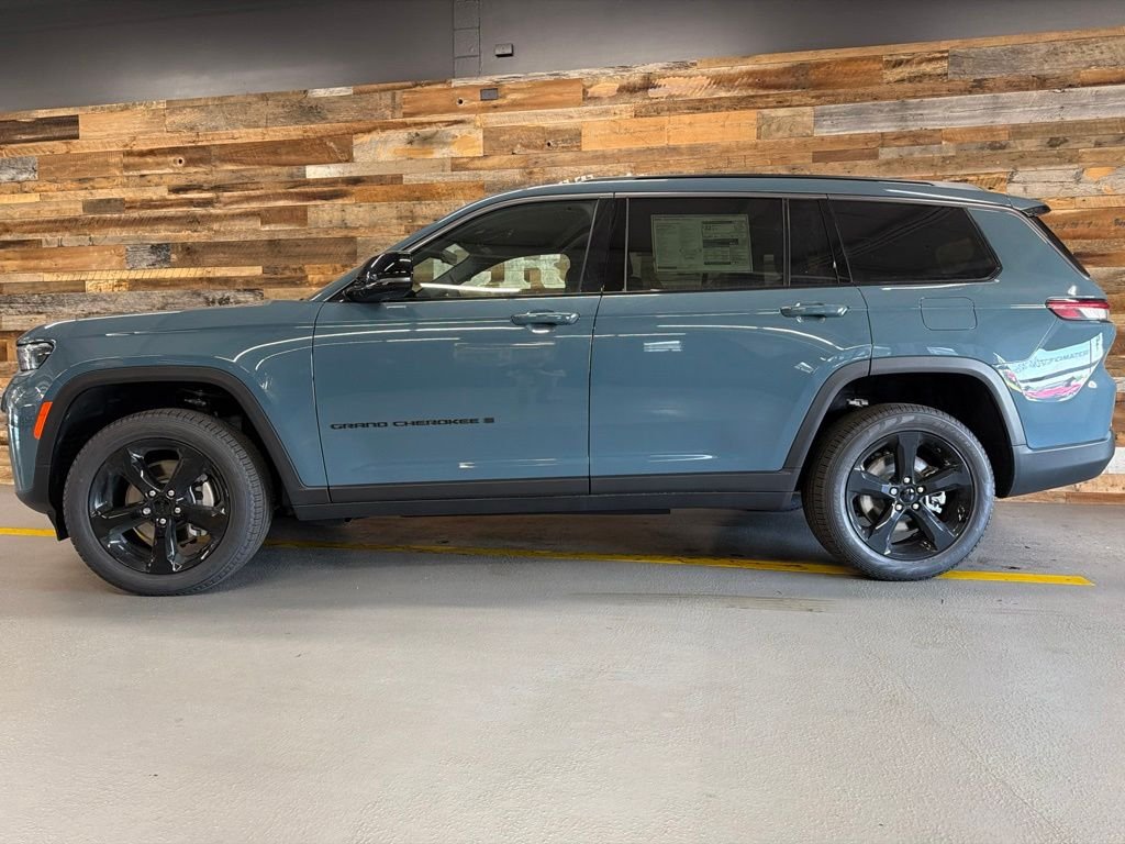 New 2026 Steel Blue Jeep Limited image 19
