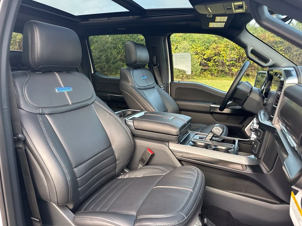 New 2026 Star White Metallic Tri-Coat Ford Platinum® image 26