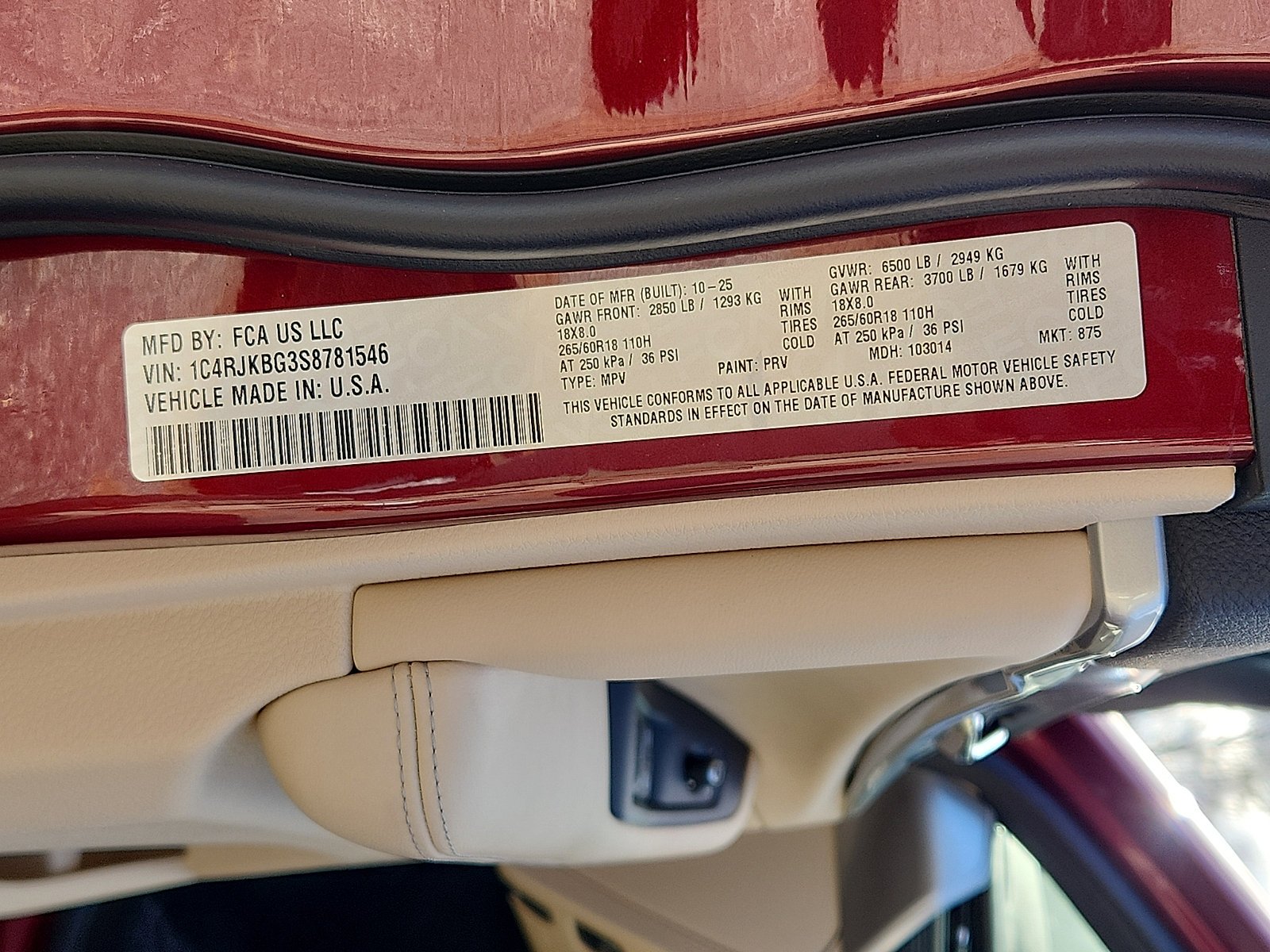 New 2025 Velvet Red Pearl-Coat Exterior Paint Jeep Limited image 18