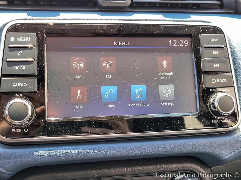 2025 Nissan Versa Sedan SV - Photo 12