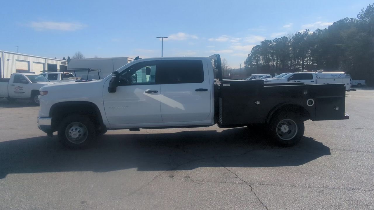 New 2025 Summit White Chevrolet Work Truck image 5