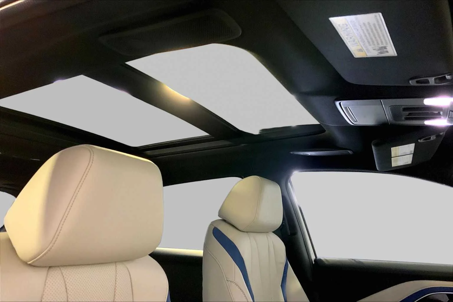 Certified Used 2025 Platinum White Pearl Acura With A-Spec Advance Package image 14
