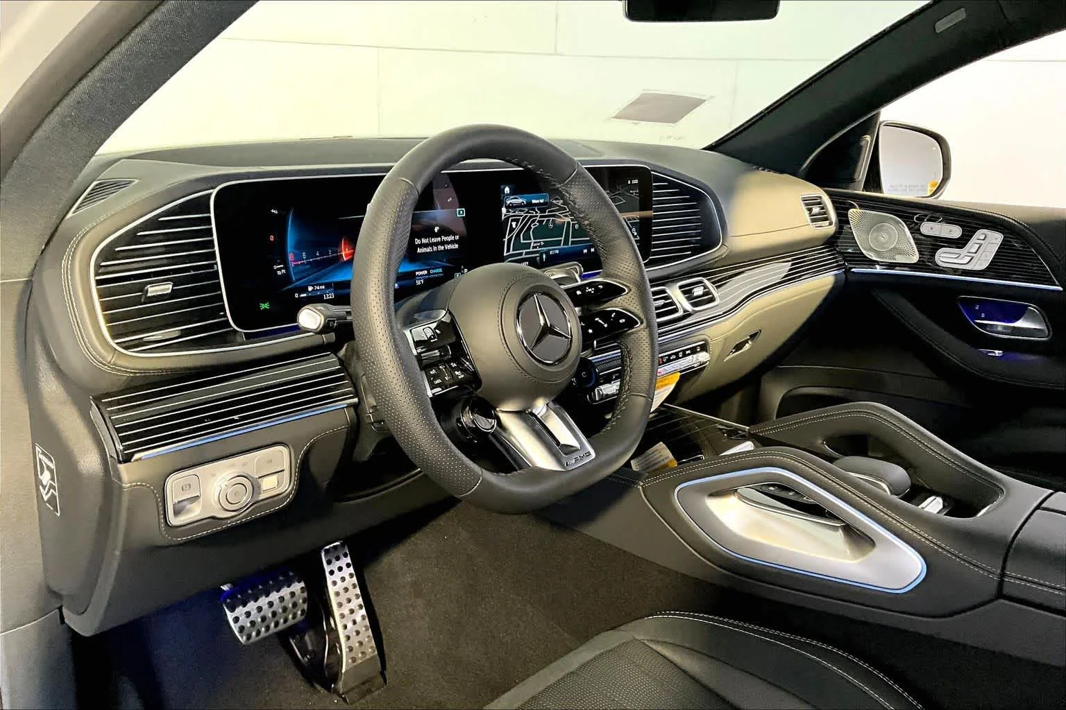 New 2026 MANUFAKTUR Alpine Grey Mercedes-Benz AMG® GLE 53 image 9