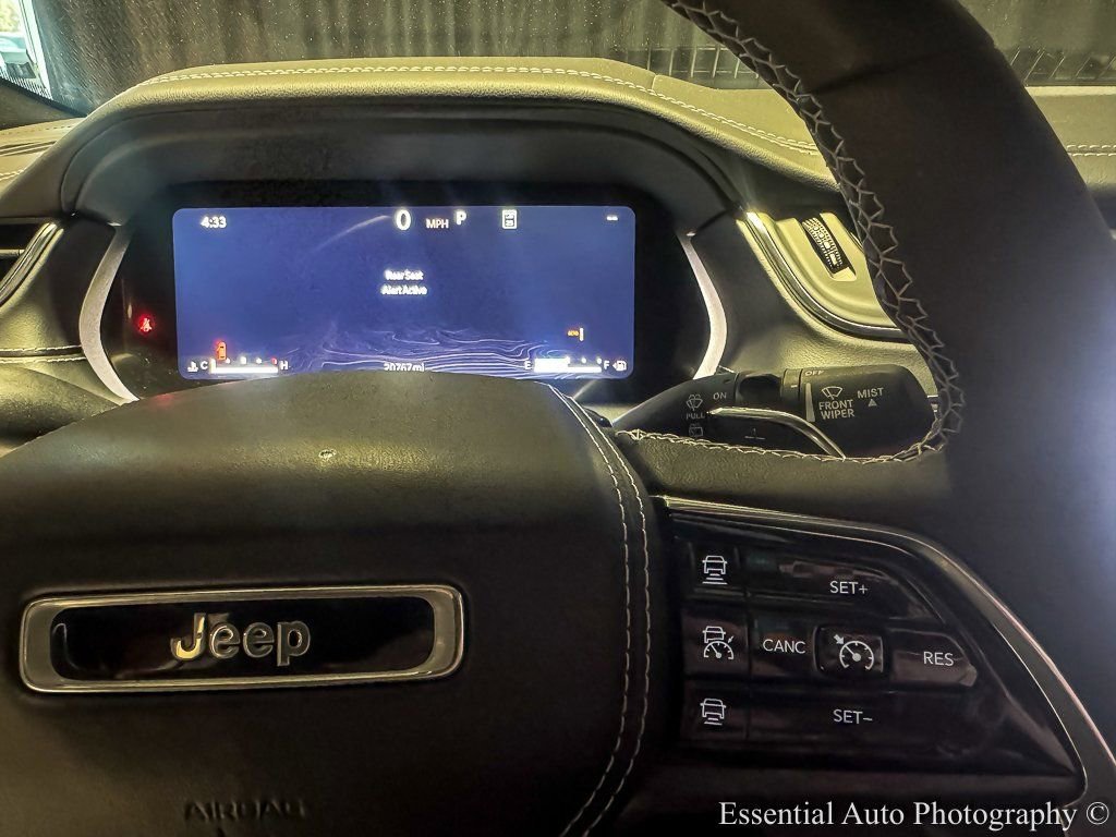 2024 JEEP GRAND CHEROKEE L - Image 20