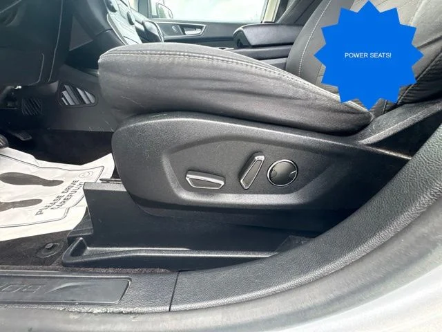 Used 2016 Ingot Silver Metallic Ford SEL image 13