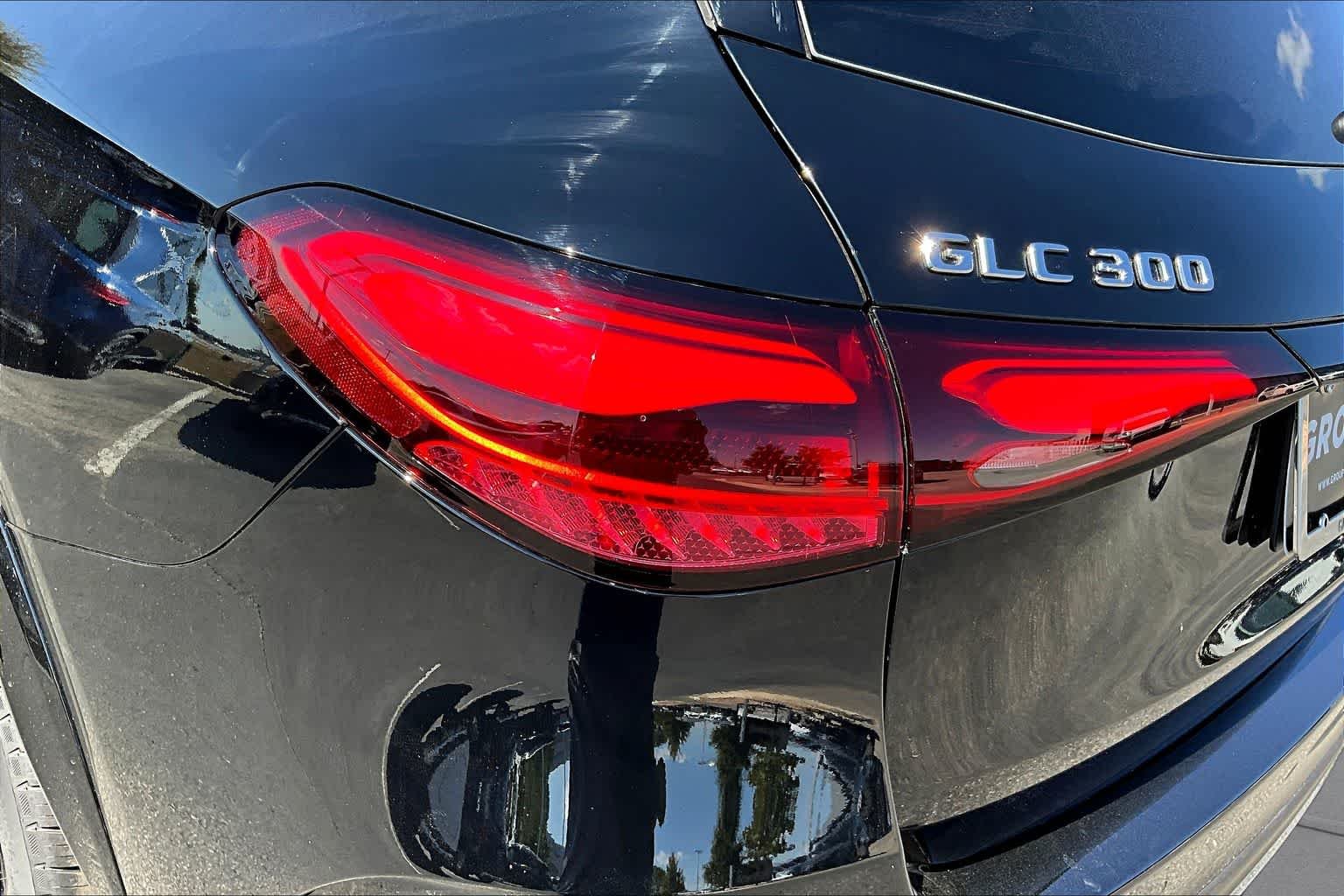 New 2026 Black Mercedes-Benz GLC 300 image 6