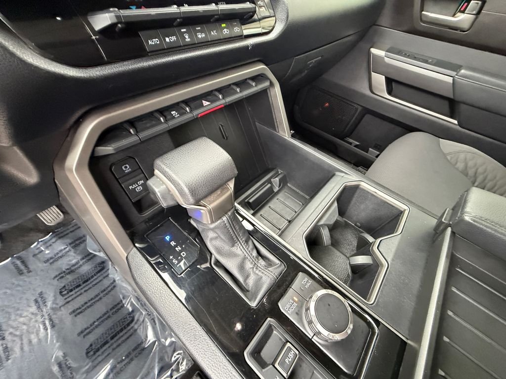 Used 2022 Silver Toyota SR5 image 22