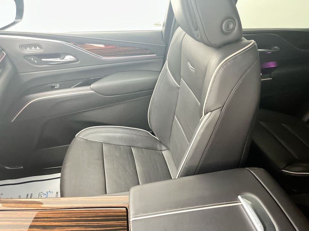 Used 2023 Black Cadillac Premium Luxury image 28