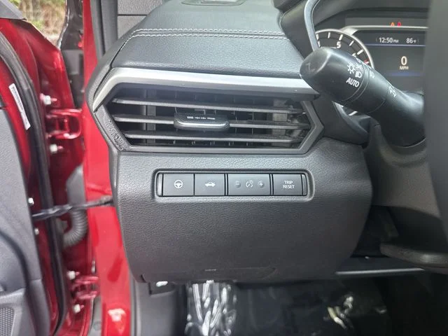 Used 2020 Red Nissan 2.5 SV image 24