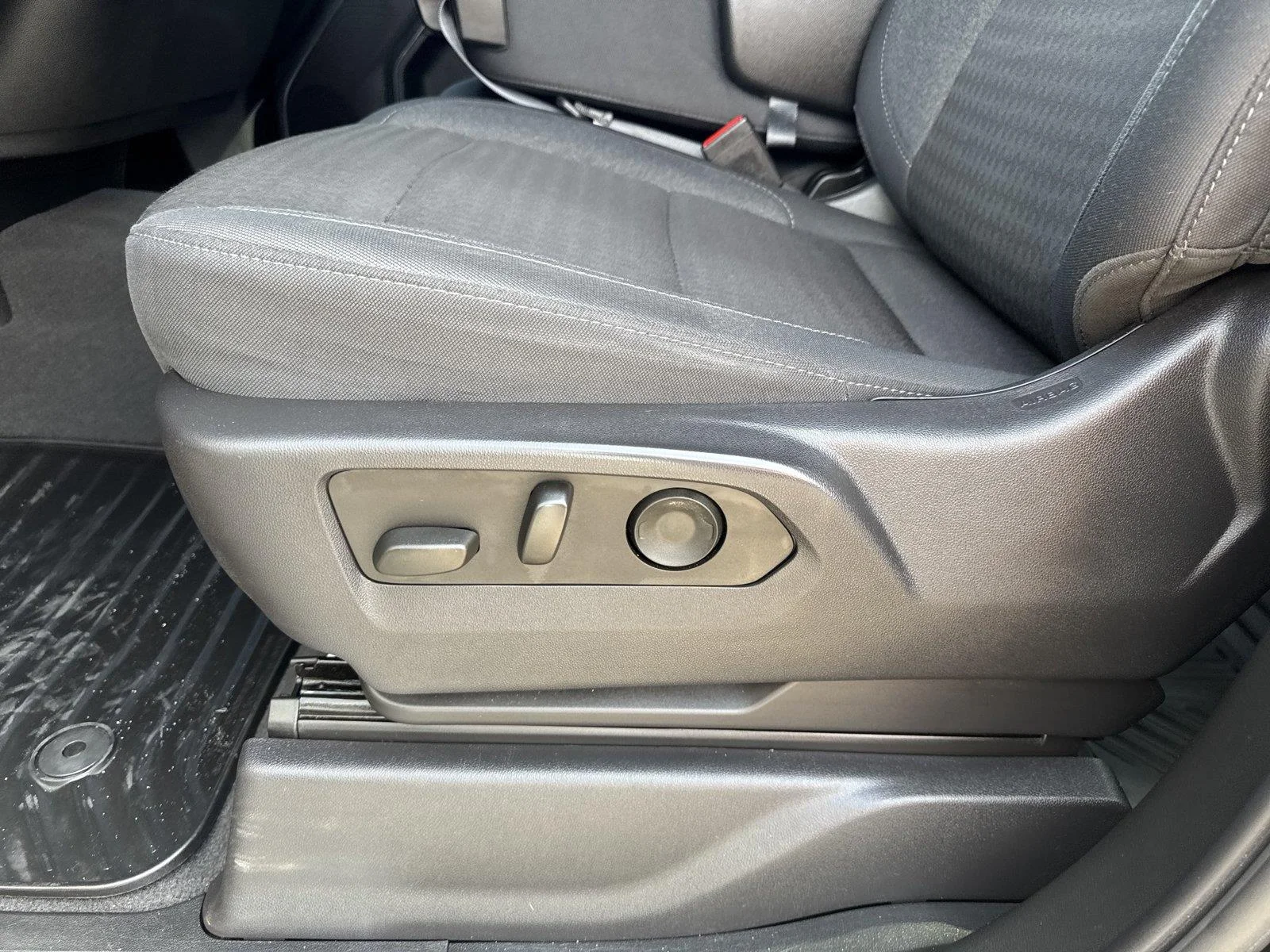 Used 2024 Black Chevrolet LT image 15