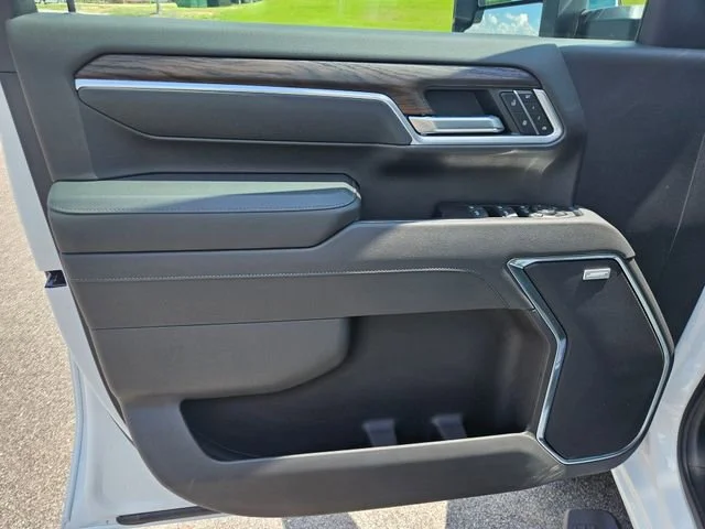 New 2026 Summit White GMC SLT image 10