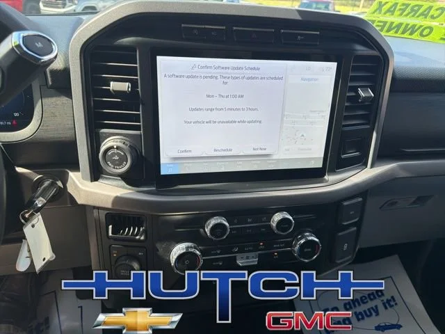 Used 2024 Blue Ford XLT image 33