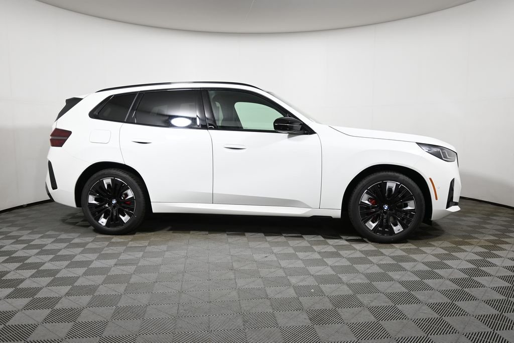 New 2026 Alpine White BMW M50 xDrive image 8