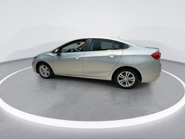 Used 2018 Silver Chevrolet LT image 5