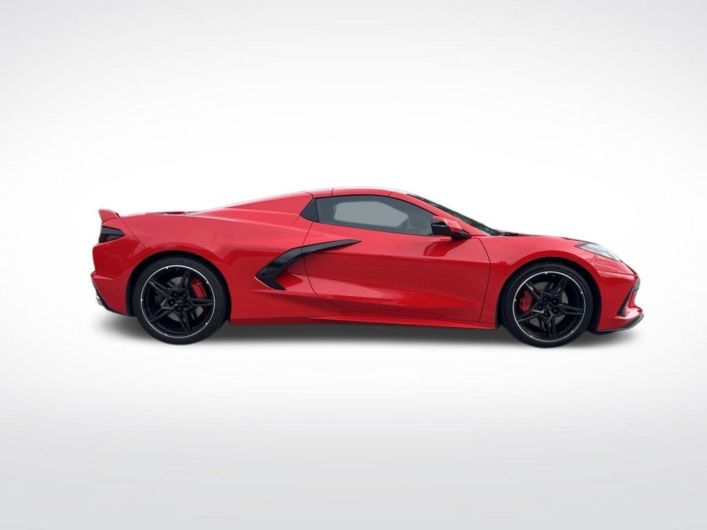 Used 2020 Red Chevrolet Stingray image 4