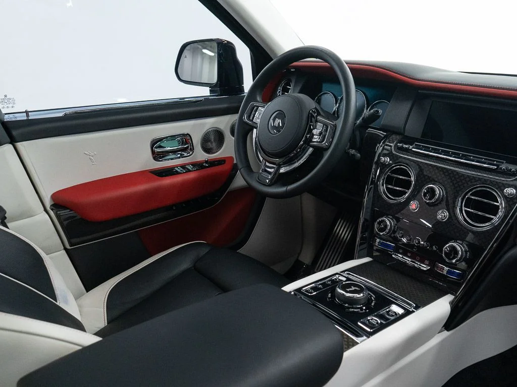 Certified Used 2023 Infinity Black Rolls-Royce Black Badge image 35