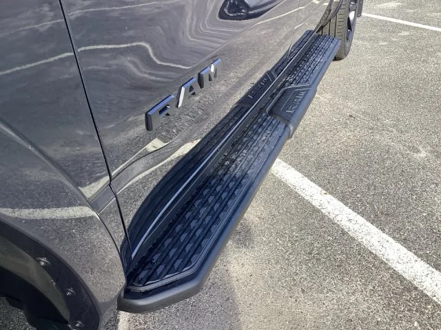 New 2027 Blue Ram LARAMIE CREW CAB 4X4 5