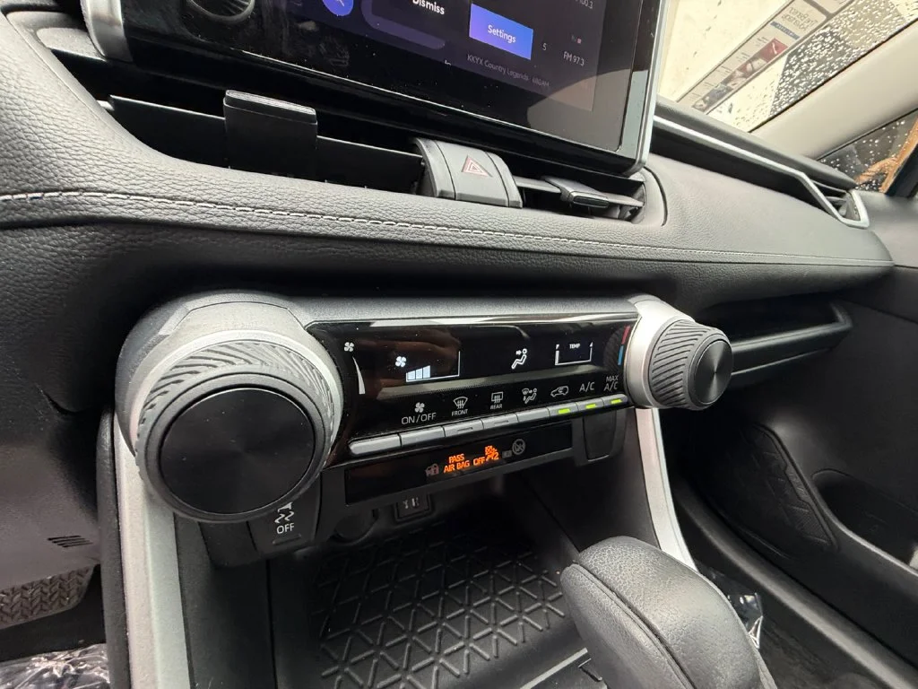 Used 2023 White Toyota LE image 23