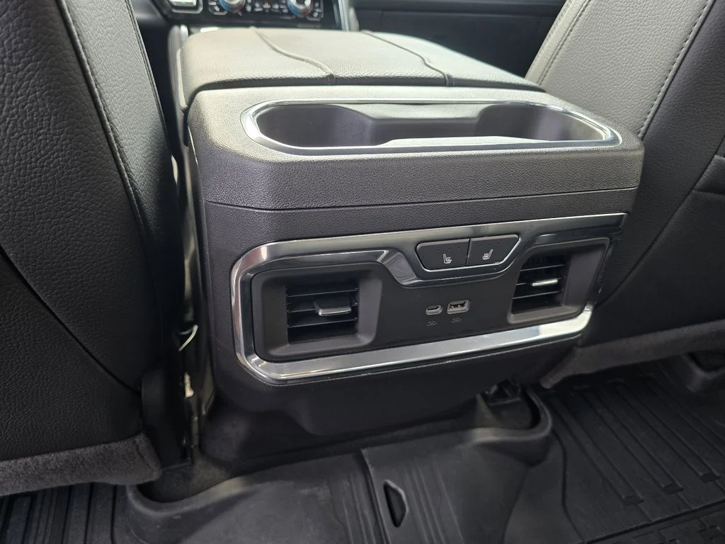 Used 2025 Sterling Metallic GMC Denali image 26