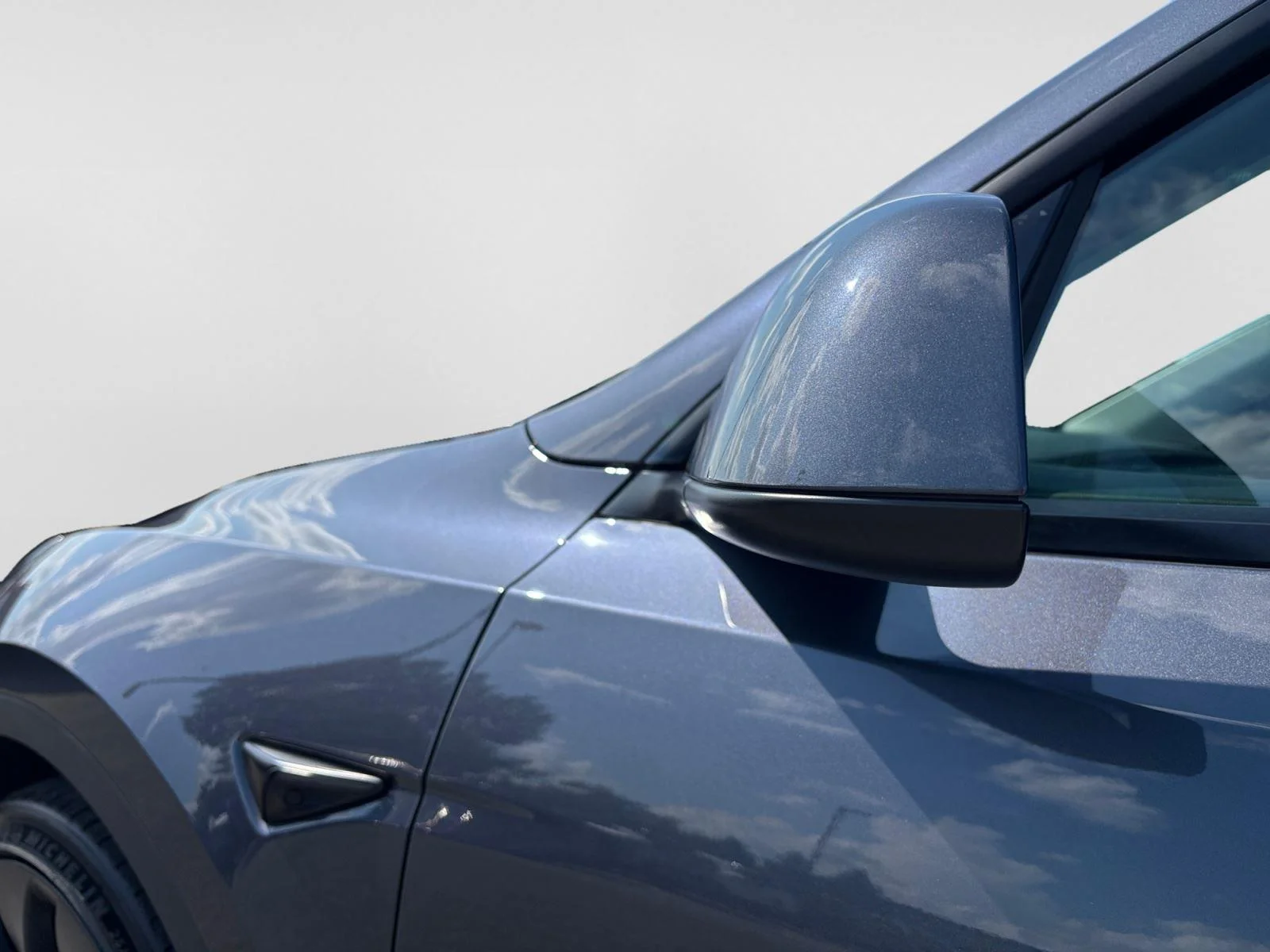 Used 2023  Tesla Performance image 52