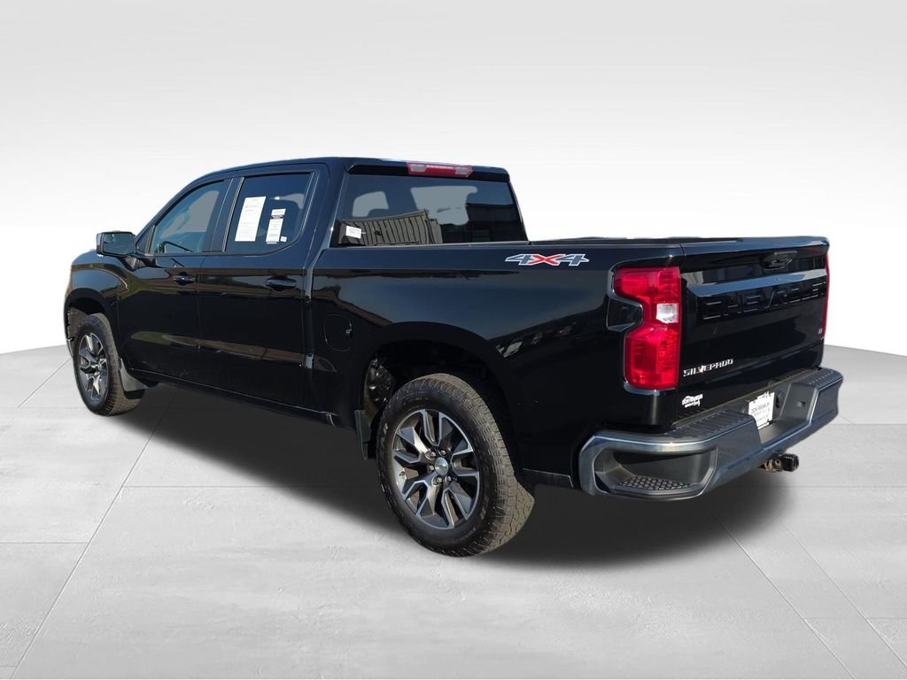 Used 2024 Black Chevrolet LT image 4