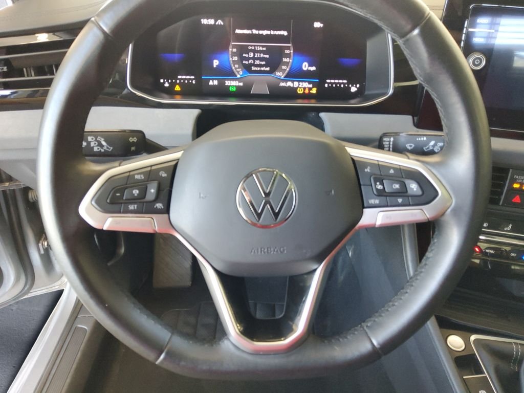 Used 2025  Volkswagen 1.5T SE image 9