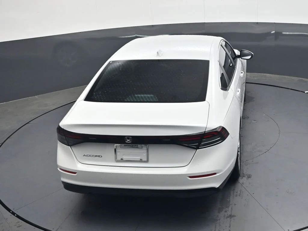 New 2026 Platinum White Pearl Honda LX image 34