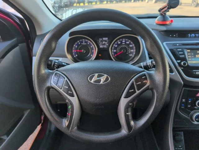 Used 2016 Red Hyundai SE image 11
