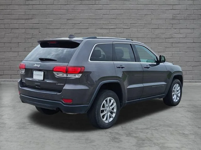 Used 2021 Black Jeep Laredo E image 5