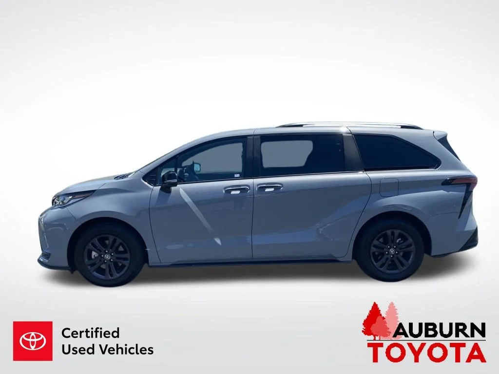 Used 2025 Cement Toyota XSE image 6
