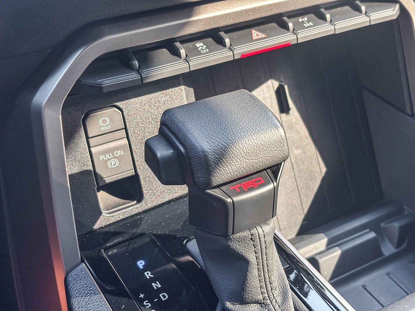 Used 2025 Ice Cap Toyota SR5 image 25