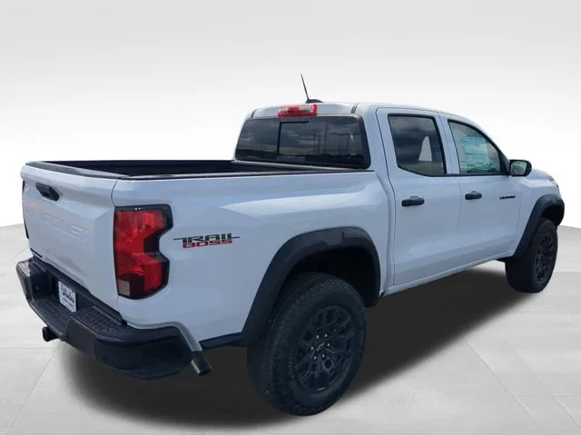 New 2026 Summit White Chevrolet Trail Boss image 5