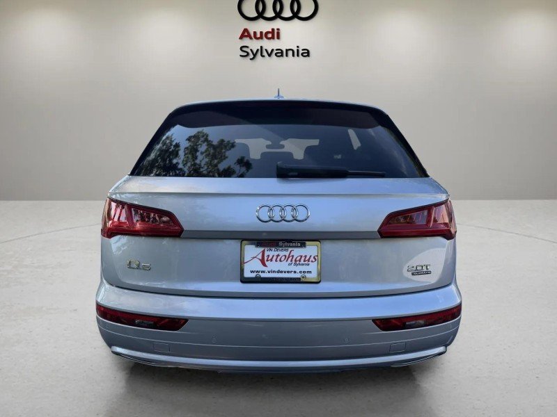 Used 2018 Florett Silver Metallic Audi Premium Plus image 6