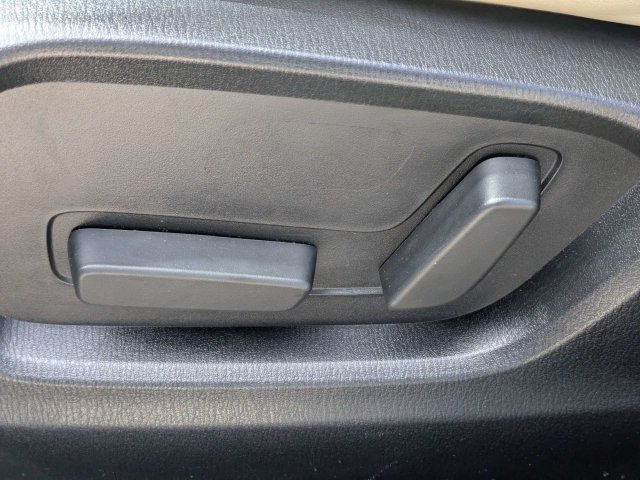 Used 2021 Blue Mazda Touring image 18