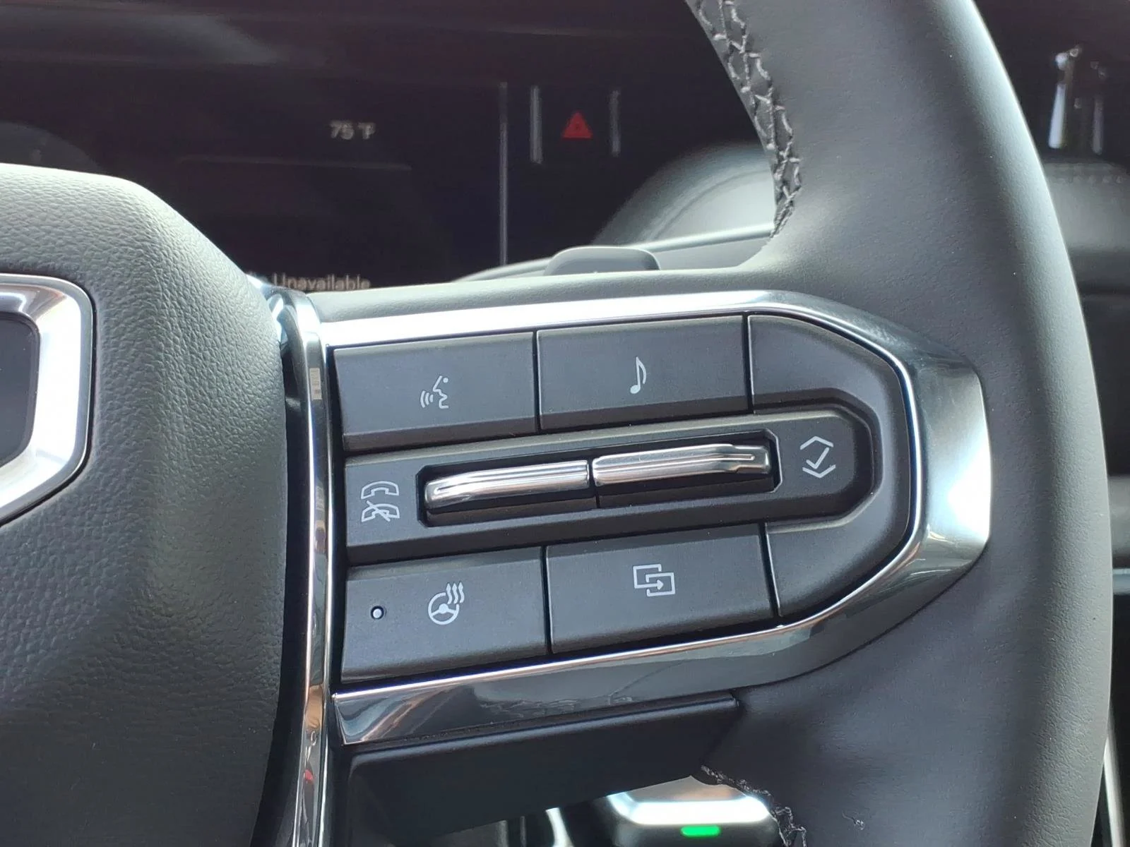 2026 GMC Yukon XL Denali - Photo 23