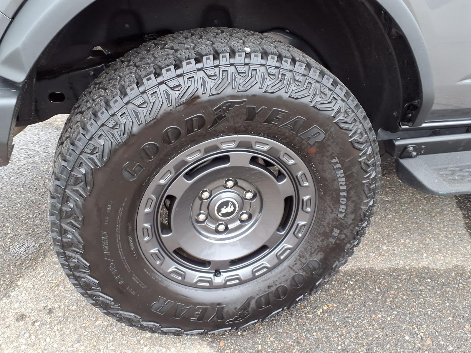 Certified Used 2025 Carbonized Gray Metallic Ford Badlands image 11