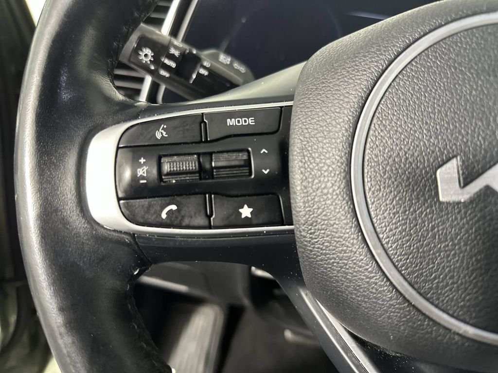 Used 2024 Green Kia X-Pro image 12