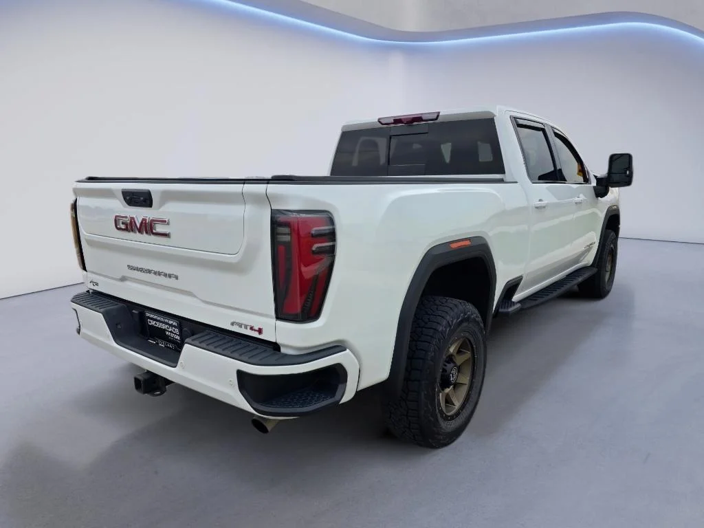 Used 2024 Summit White GMC AT4 image 5