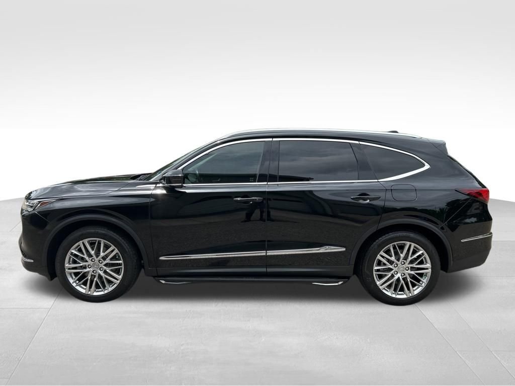 Used 2023 Black Acura Advance image 2