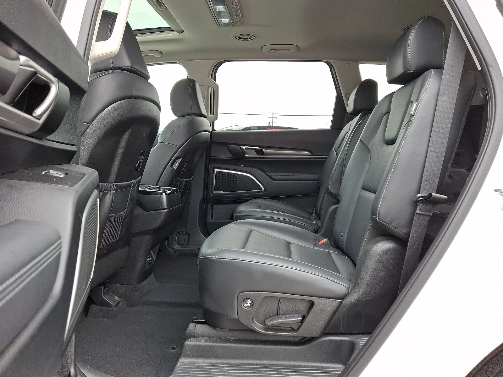 Certified Used 2024 White Kia S image 10